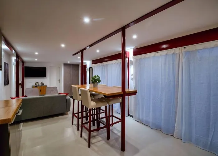 L'industriel - Parking Prive